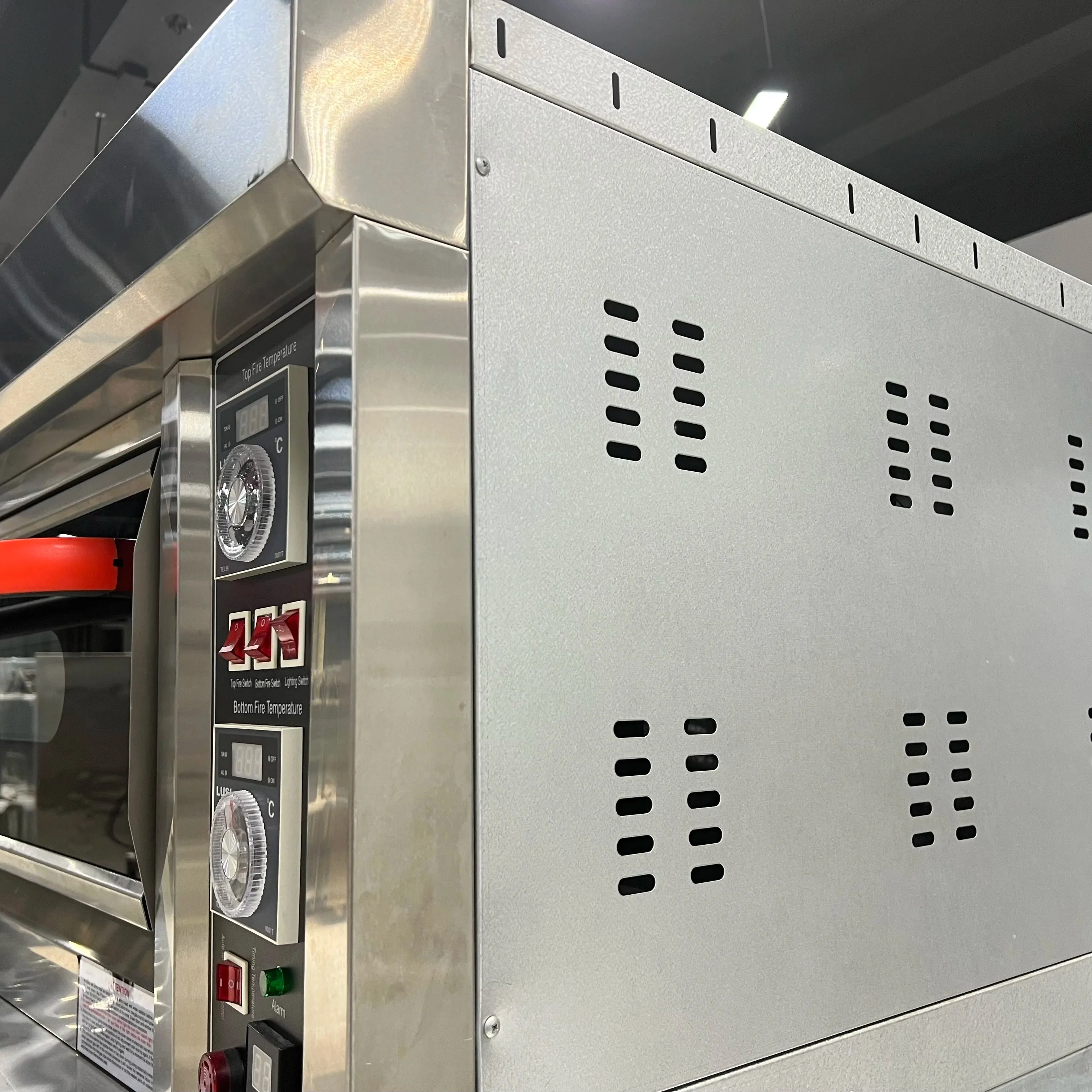 Horno Industrial a Gas de 3 Niveles para 9 Bandejas de 60x40cm 220V/60Hz HGO-39A - Image 3