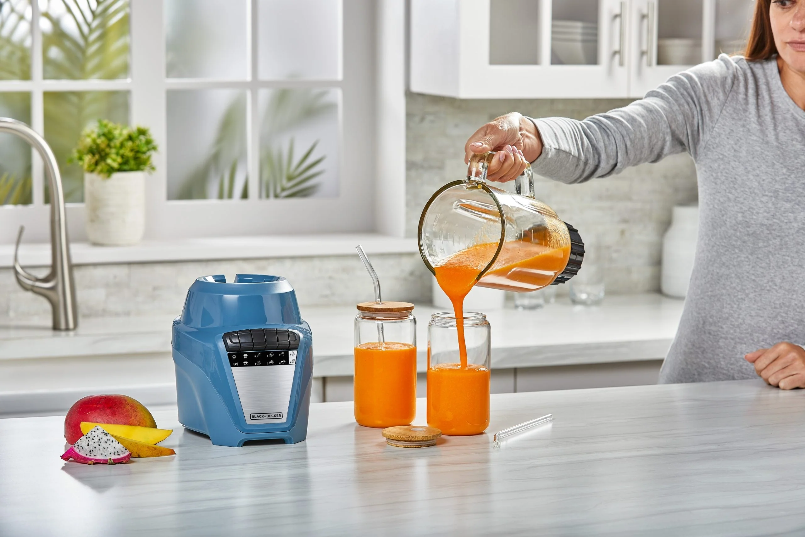 Licuadora Ice Crush Jarra Plástica 1.25L Celeste 700W Black and Decker BL0877-1ADLA - Image 3